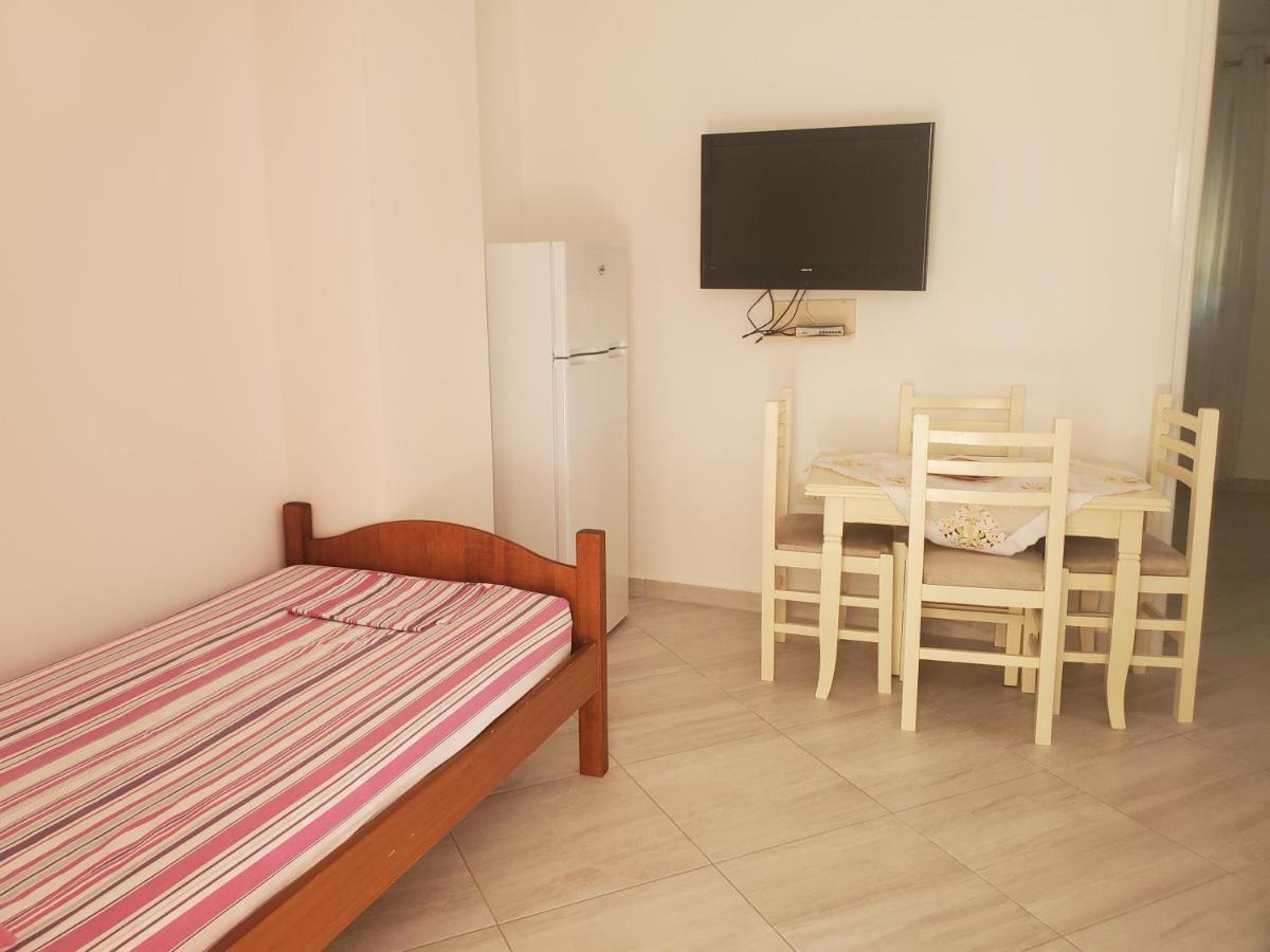 Guest House Vlorë מראה חיצוני תמונה