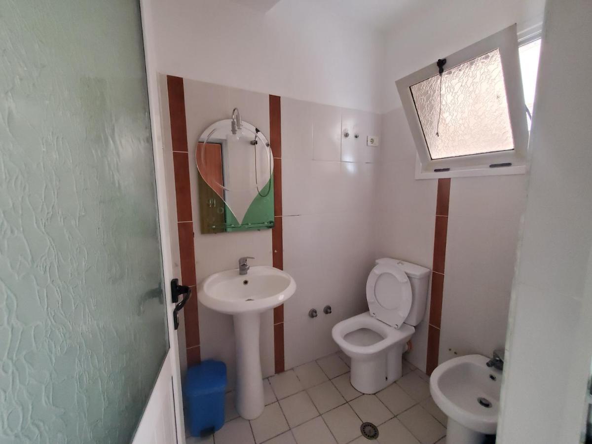 Guest House Vlorë מראה חיצוני תמונה