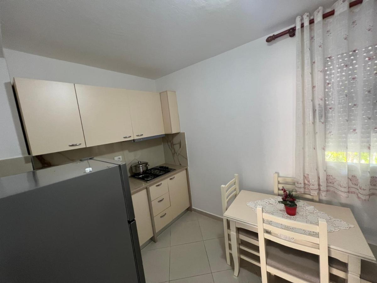 Guest House Vlorë מראה חיצוני תמונה