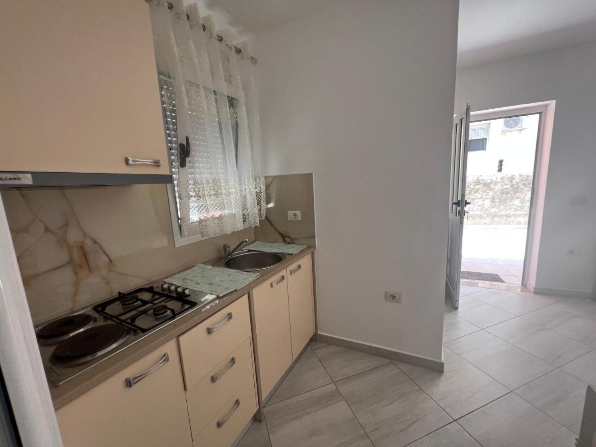 Guest House Vlorë מראה חיצוני תמונה
